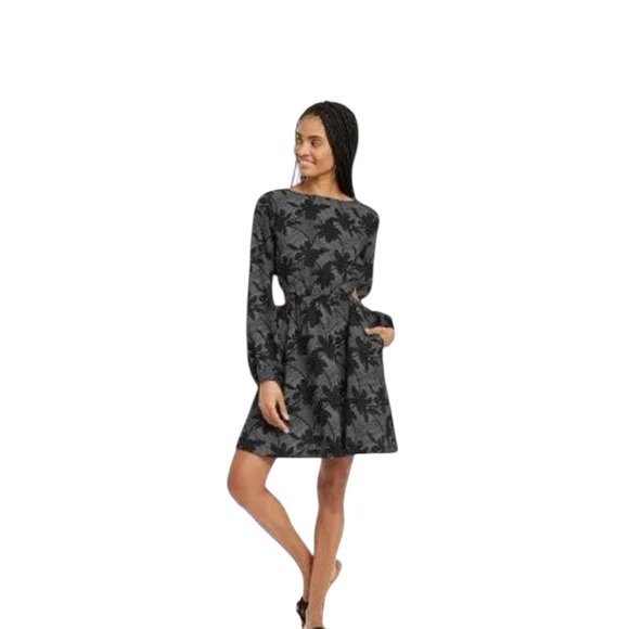 Universal Thread Dresses & Skirts - Universal Threads Black White Animal Print Cut Out Linen Mini Dress Size: XS